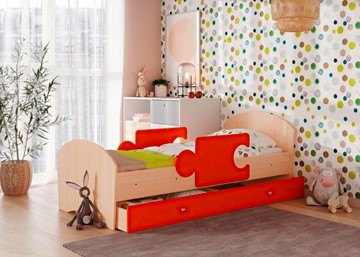 Кровать детская с ящиком и бортиками Мозайка, корпус Млечный дуб/фасад Оранжевый (ламели) в Асбесте
