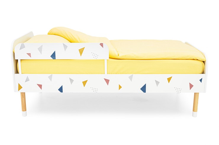 Кровать в детскую Stumpa Классика "Треугольники желтый, синий, розовый" в Ревде - изображение 5