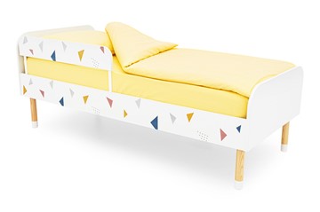 Кровать в детскую Stumpa Классика "Треугольники желтый, синий, розовый" в Асбесте