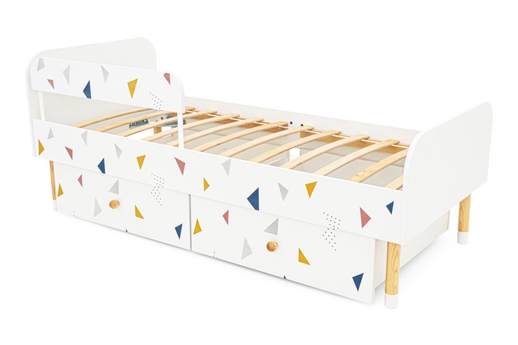 Кровать в детскую Stumpa Классика "Треугольники желтый, синий, розовый" в Ревде - изображение 11