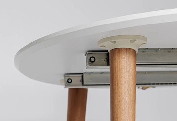 Обеденный круглый раздвижной стол Белая Эмаль д. 100 см МДФ ножки светлый орех в Артемовском - предосмотр 3