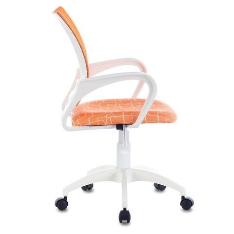 Кресло офисное Brabix Fly MG-396W (с подлокотниками, пластик белый, сетка, оранжевое с рисунком "Giraffe") 532402 в Первоуральске - изображение 3