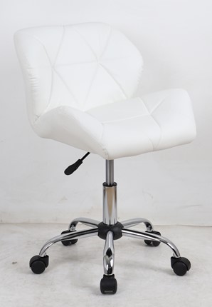 Кресло компьютерное LOOZ белый в Краснотурьинске - изображение