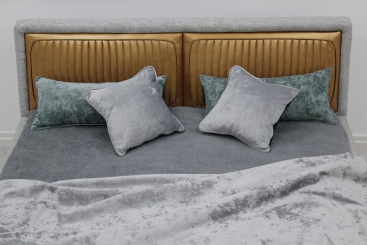 Кровать с низкими ножками Ланкастер 210х230 см в Екатеринбурге - изображение 2