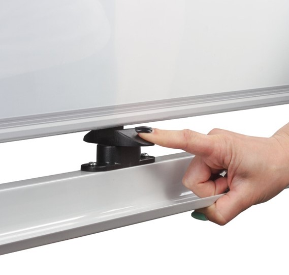 Доска магнитно-маркерная на стенде BRAUBERG Premium 120х180 см, двухсторонняя в Ревде - изображение 6